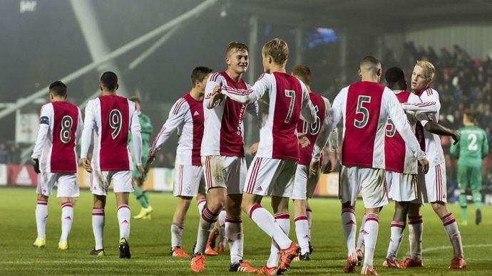 为顶尖球星 为顶尖球星