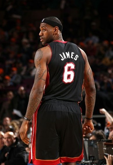 他的故事震 他的故事震