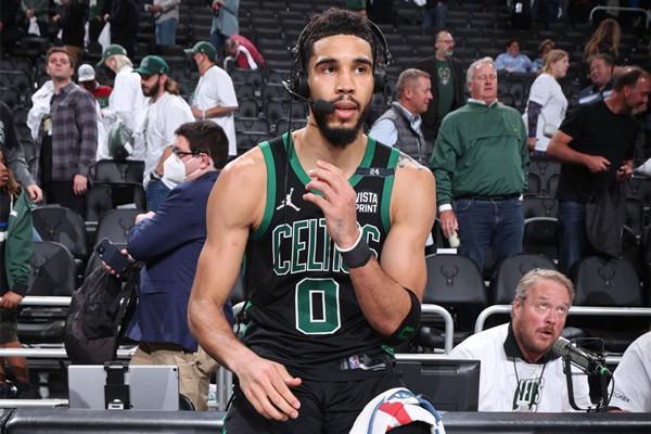 布朗44分周琦26+13 浙江方兴渡逆转北京北汽2-1领先